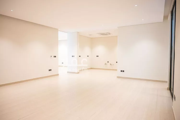 دور للبيع في شارع بشار, حي مغرزات, مدينة الرياض, منطقة الرياض صورة 5