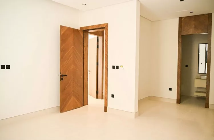 Floor for Sale in Riyadh Al Ghadir صورة 3