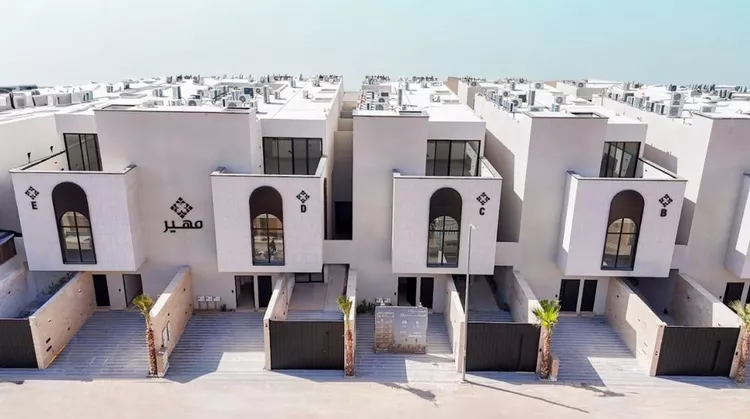 دور للبيع في شارع بشار ، حي المغرزات ، الرياض ، منطقة الرياض صورة 5