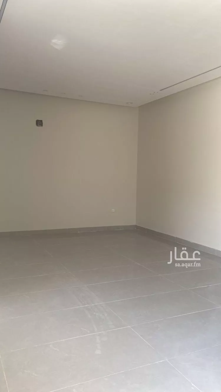 فيلا للبيع في شارع خريص, حي الجنادرية, مدينة الرياض, منطقة الرياض صورة 5