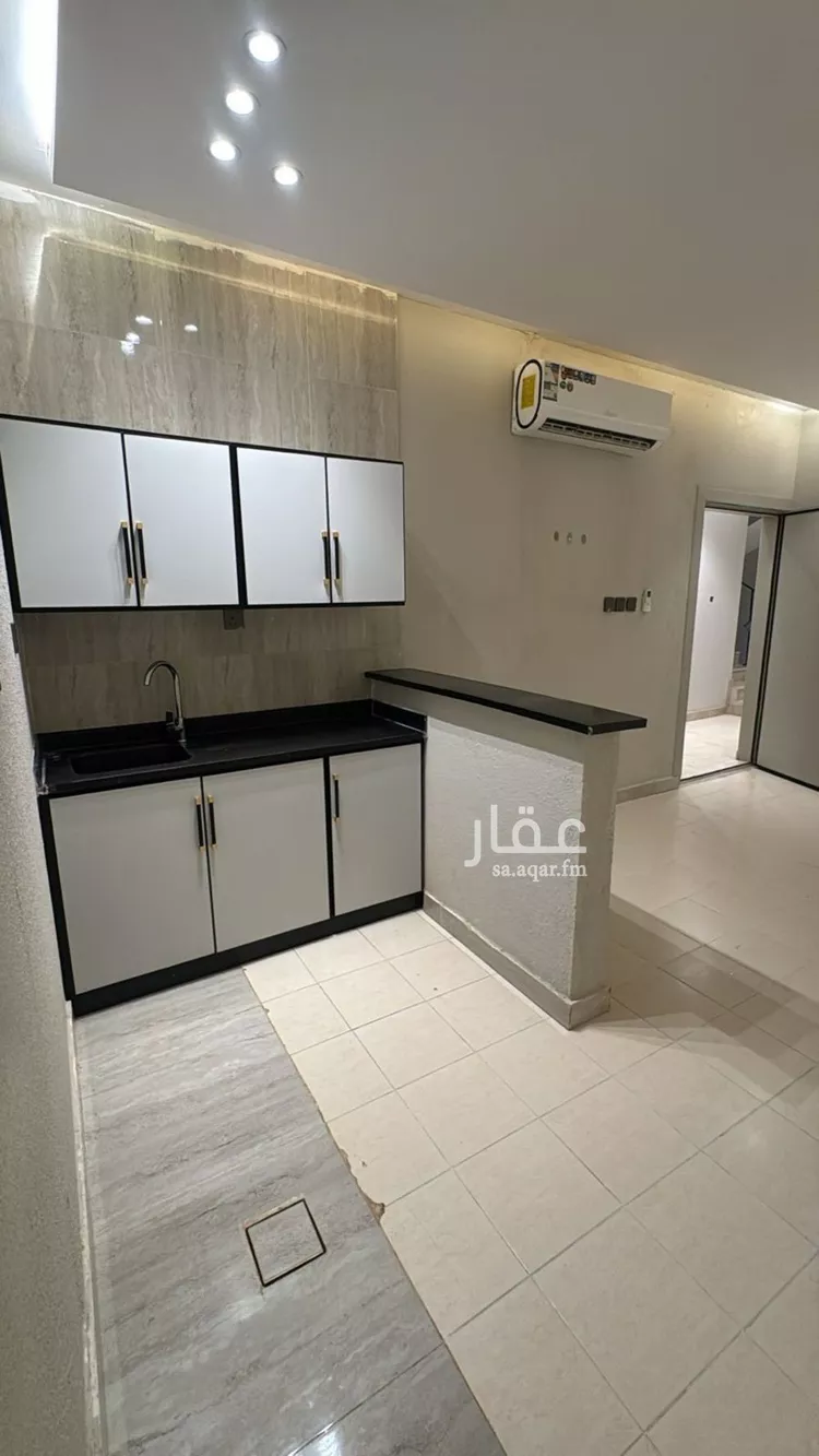 شقة للإيجار في شارع صبراتة
, حي العقيق, مدينة الرياض, منطقة الرياض 8