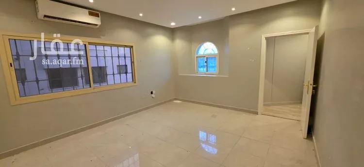 شقة للإيجار في شارع الشيخ عثمان بن إبراهيم الحقيل, حي الملك فهد, مدينة الرياض, منطقة الرياض