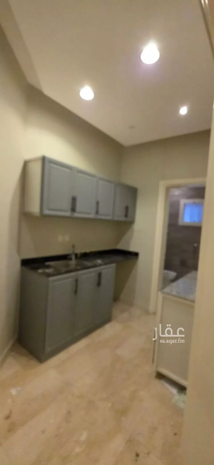 شقة للإيجار في شارع الشيخ عثمان بن إبراهيم الحقيل, حي الملك فهد, مدينة الرياض, منطقة الرياض صورة 4