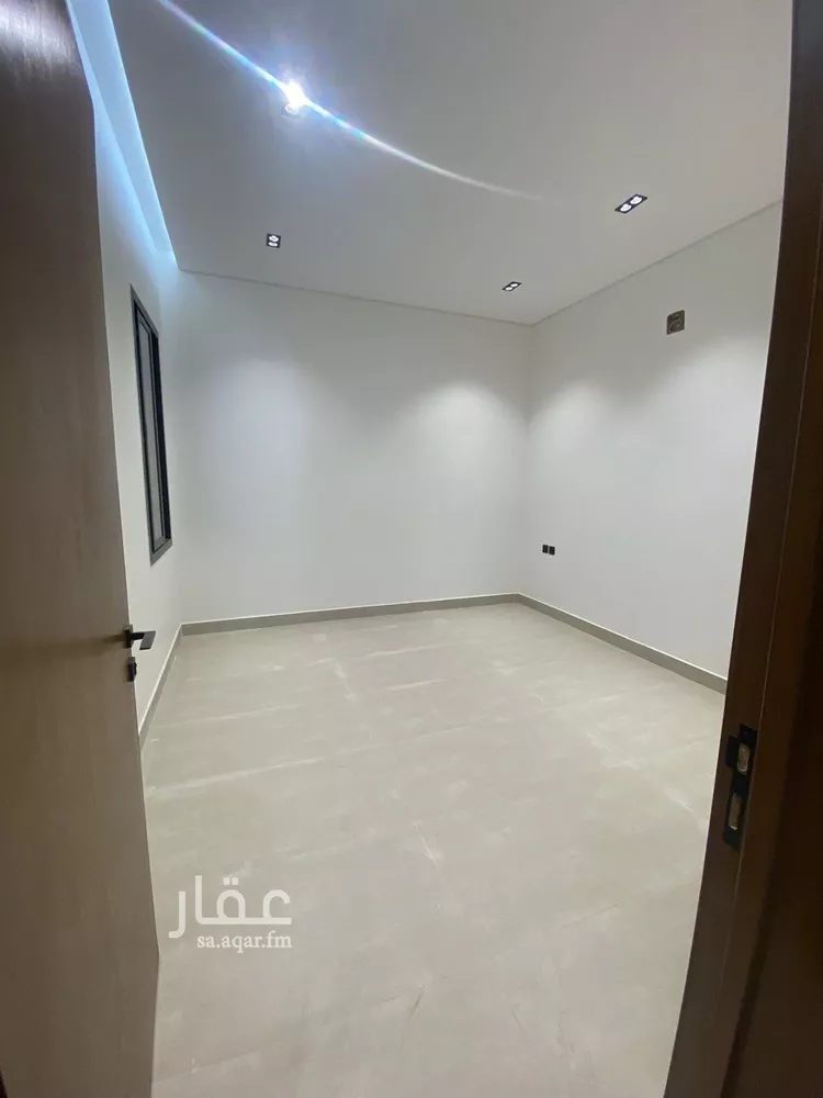 دور للبيع في شارع لايوجد, حي السعادة, مدينة الرياض, منطقة الرياض صورة 4