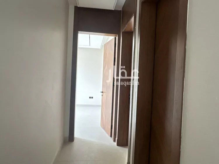 دور للبيع في شارع البكرية, حي المروج, مدينة الرياض, منطقة الرياض صورة 5