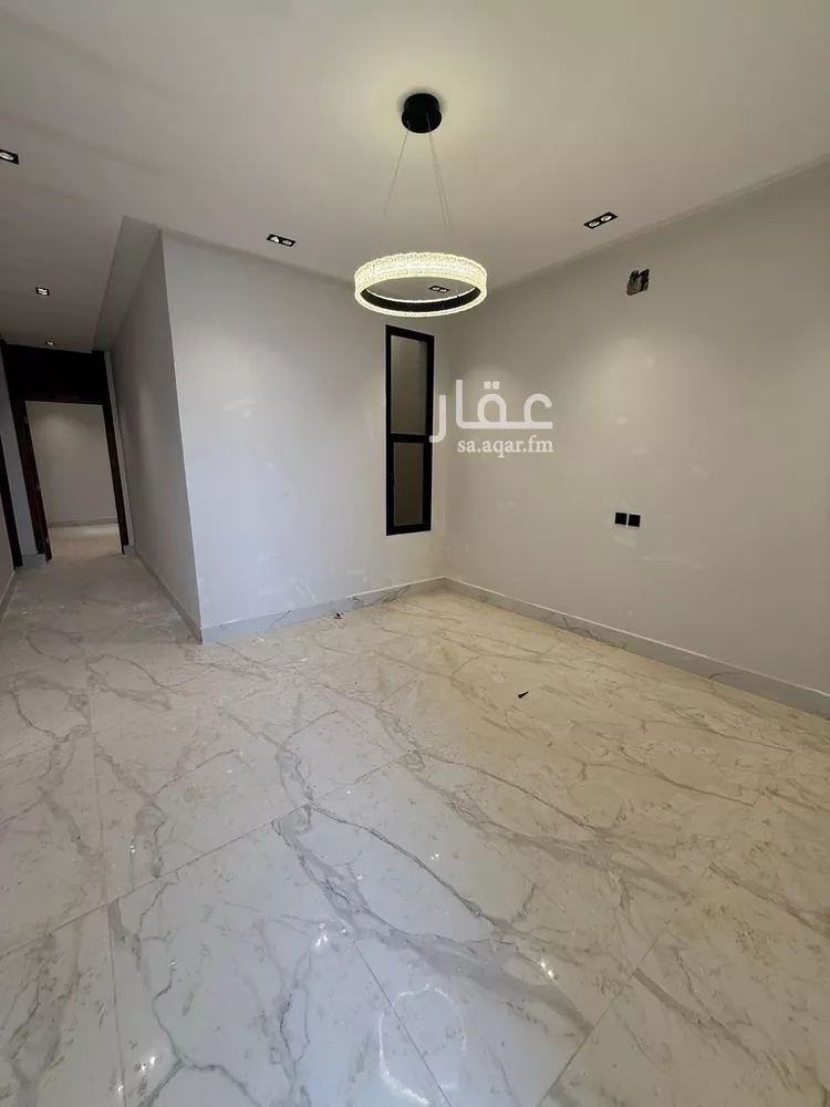 دور للبيع في شارع النغيق, حي طيبة, مدينة الرياض, منطقة الرياض صورة 2