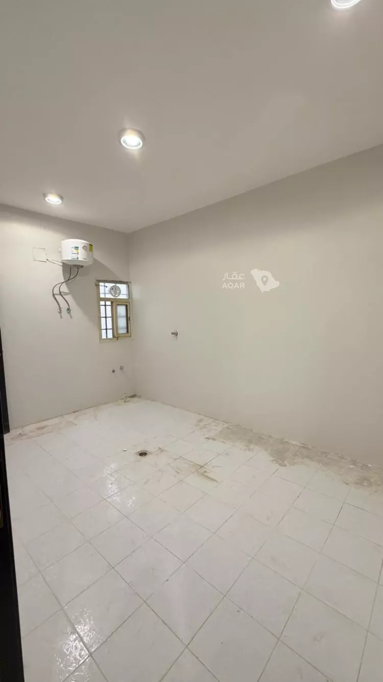 فيلا للإيجار في شارع أسلم بن عبدالعزيز, حي الرمال, مدينة الرياض, منطقة الرياض 3