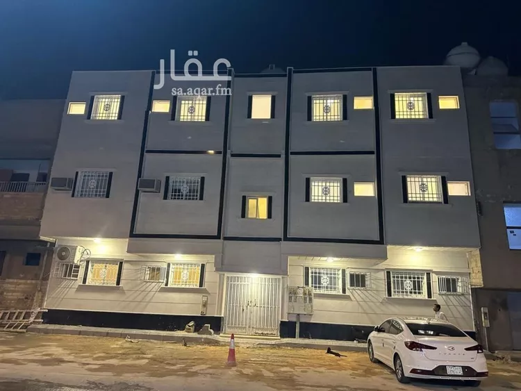 عمارة للبيع في شارع لاعس, حي منفوحة, مدينة الرياض, منطقة الرياض