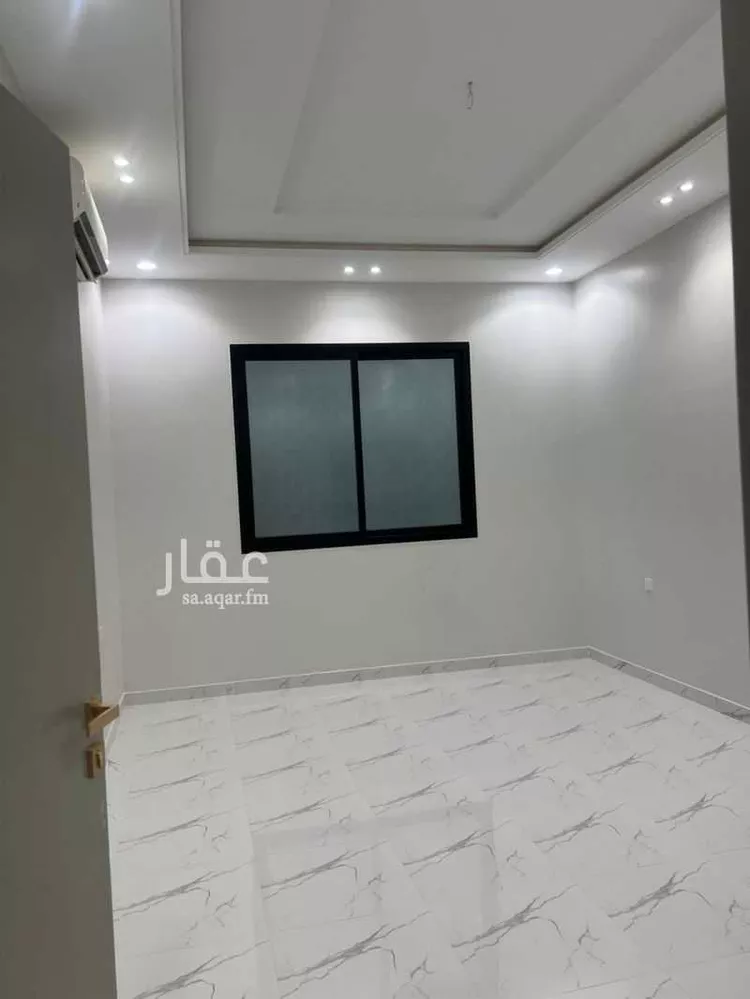 فيلا للبيع في شارع اسماعيل بن محمد المليكي, حي العوالي, مدينة الرياض, منطقة الرياض صورة 2