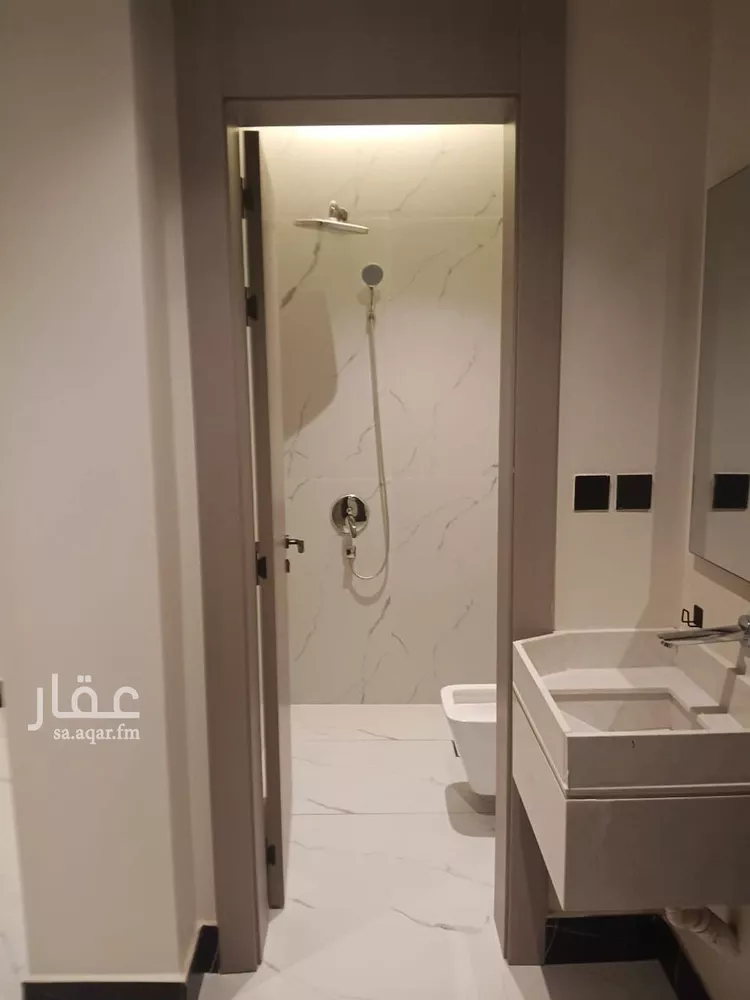 شقة للإيجار في شارع الملك عبد الله بن عبدالعزيز, حي الشاطئ الغربي, مدينة الدمام, المنطقة الشرقية 11