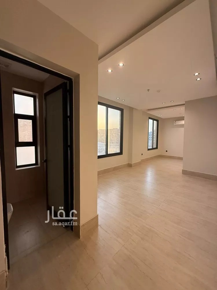 شقة للبيع في شارع الدائري, حي الشعلة, مدينة الدمام, المنطقة الشرقية 7