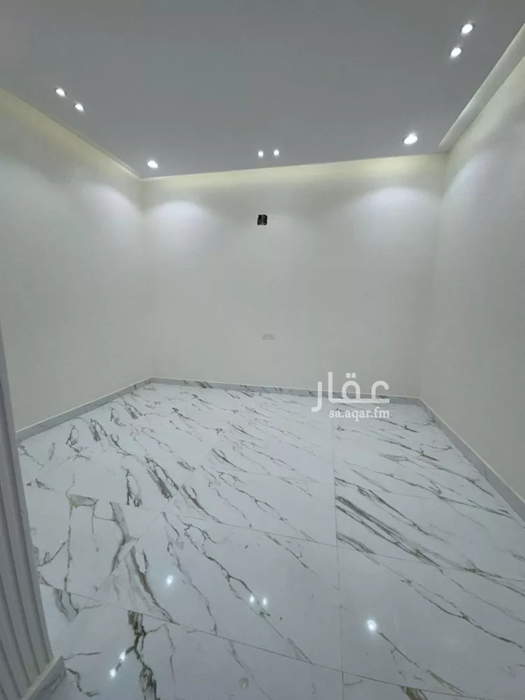 فيلا للبيع في شارع بني رزام, حي العريجاء الغربي, مدينة الرياض, منطقة الرياض صورة 4