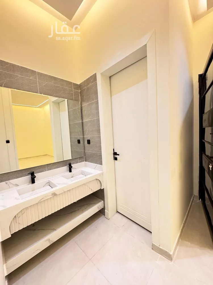 فيلا للبيع في شارع الفرسان, حي طويق, مدينة الرياض, منطقة الرياض صورة 3