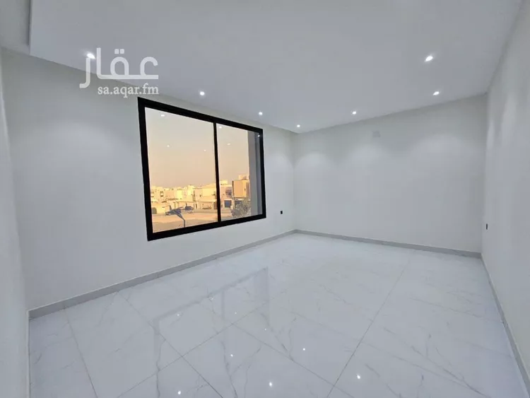 دور للبيع في شارع القلانسي, حي العريجاء الغربي, مدينة الرياض, منطقة الرياض صورة 3