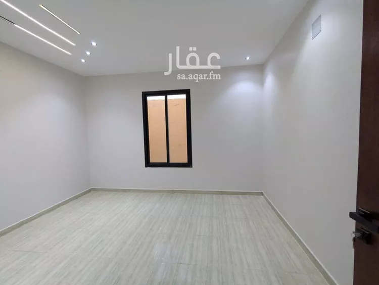 دور للبيع في شارع صالح بن صديق كمال, حي طويق, مدينة الرياض, منطقة الرياض صورة 3