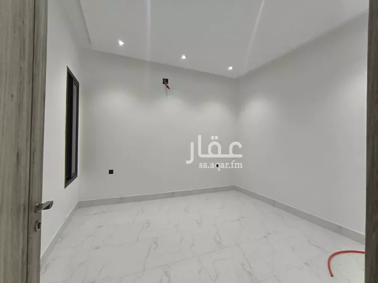 Floor for Sale in Riyadh Al Uraija Al Gharbiyah صورة 4