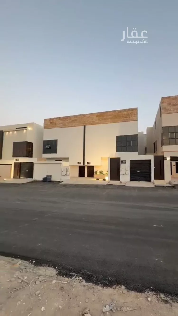 شقة للبيع في شارع عماد الدين بن النحاس, حي بدر, مدينة الرياض, منطقة الرياض صورة 2
