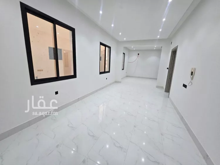 دور للبيع في شارع خصيبة, حي العريجاء الغربي, مدينة الرياض, منطقة الرياض صورة 3