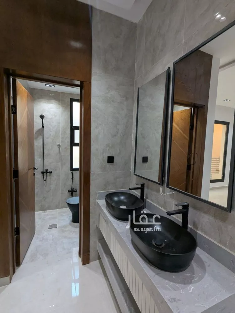 دور للبيع في شارع القطان, حي طويق, مدينة الرياض, منطقة الرياض صورة 3
