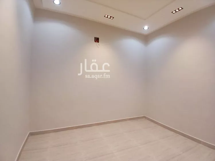 Floor for Sale in Riyadh Tuwaiq صورة 4