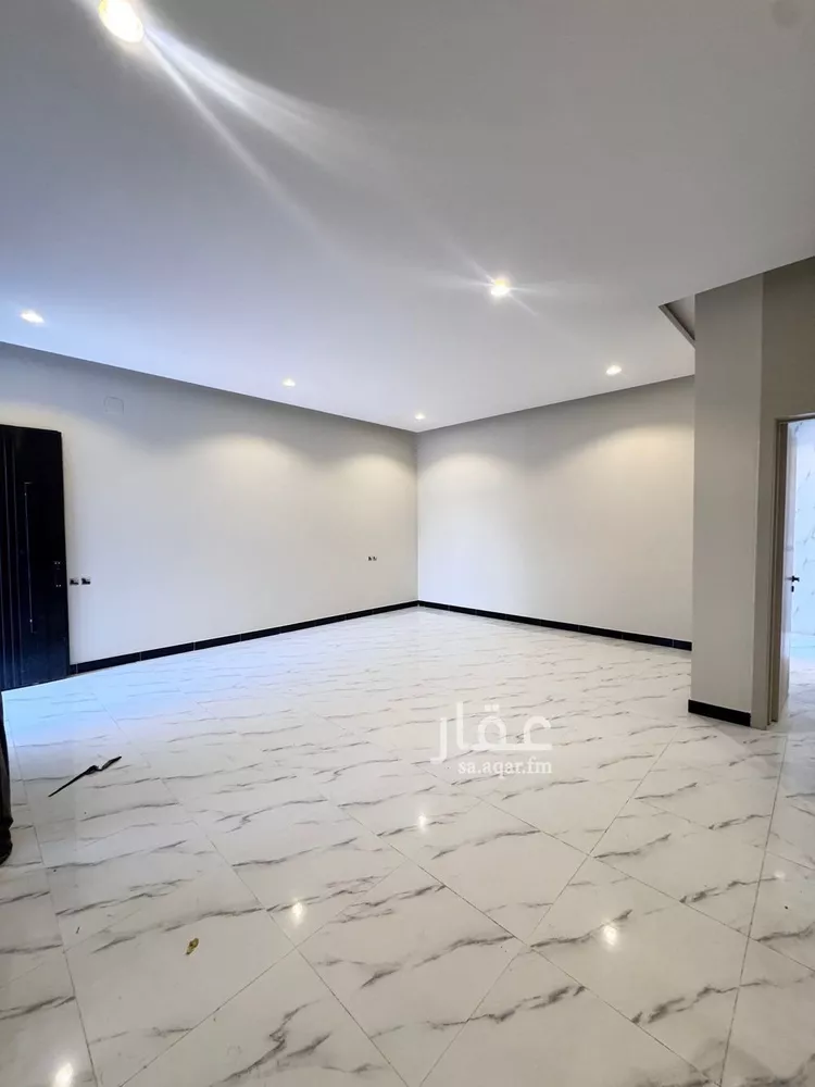 فيلا للبيع في شارع رقم 2, حي ظهرة لبن, مدينة الرياض, منطقة الرياض صورة 5