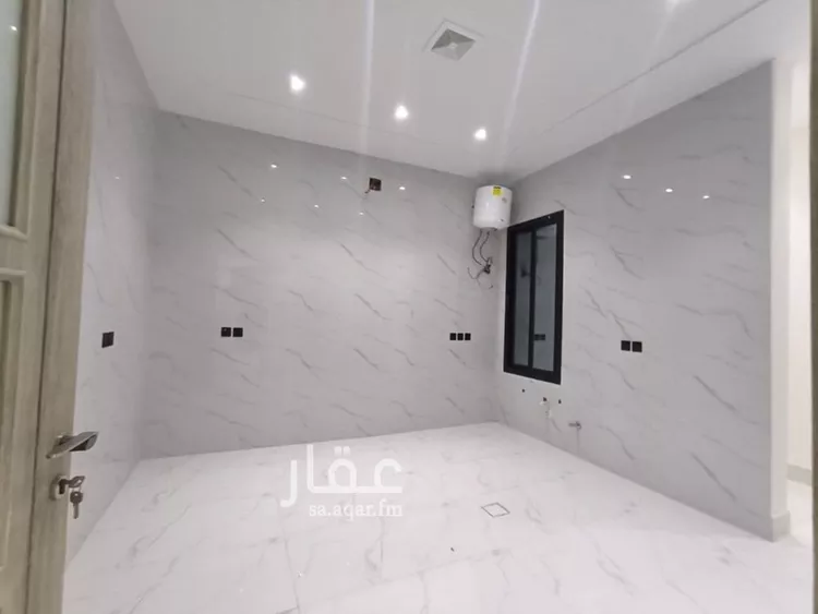 دور للبيع في شارع مهرة, حي العريجاء الغربي, مدينة الرياض, منطقة الرياض 8