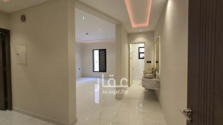 شقة للبيع في شارع محمد بن عوجان, حي الحزم, مدينة الرياض, منطقة الرياض صورة 3