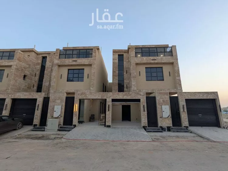 دور للبيع في شارع صالح بن صديق كمال, حي طويق, مدينة الرياض, منطقة الرياض