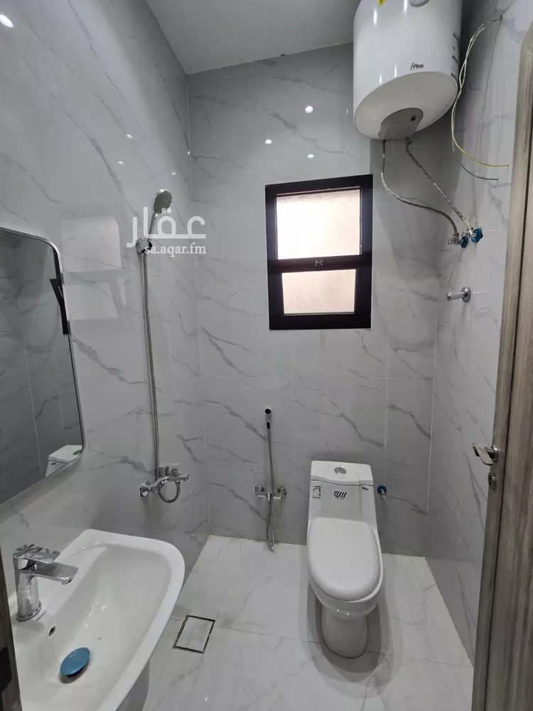 دور للبيع في شارع خصيبة, حي العريجاء الغربي, مدينة الرياض, منطقة الرياض صورة 4