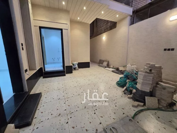 فيلا للبيع في شارع وادي مية, حي العريجاء الغربي, مدينة الرياض, منطقة الرياض صورة 2