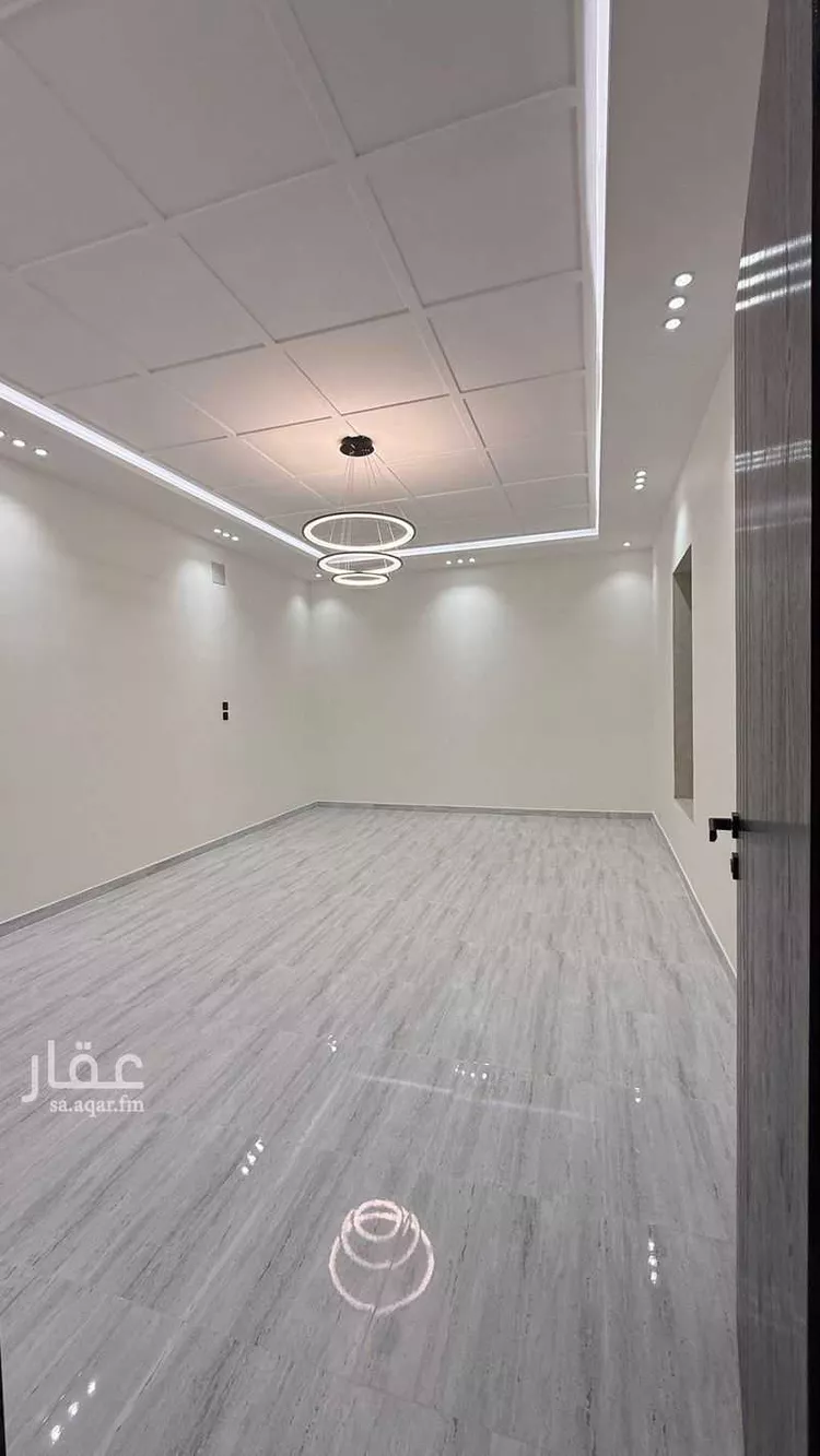 دور للبيع في شارع اليرموك 187, حي اليرموك, مدينة حفر الباطن, المنطقة الشرقية صورة 2