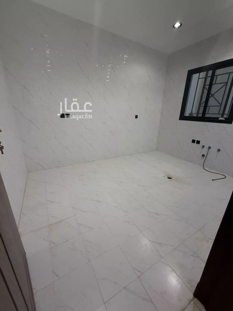 شقة للبيع في شارع القلاع, حي بدر, مدينة الرياض, منطقة الرياض صورة 4
