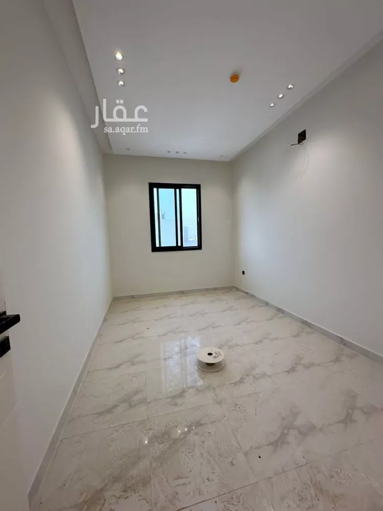 شقة للبيع في شارع ريس, حي بدر, مدينة الرياض, منطقة الرياض صورة 2