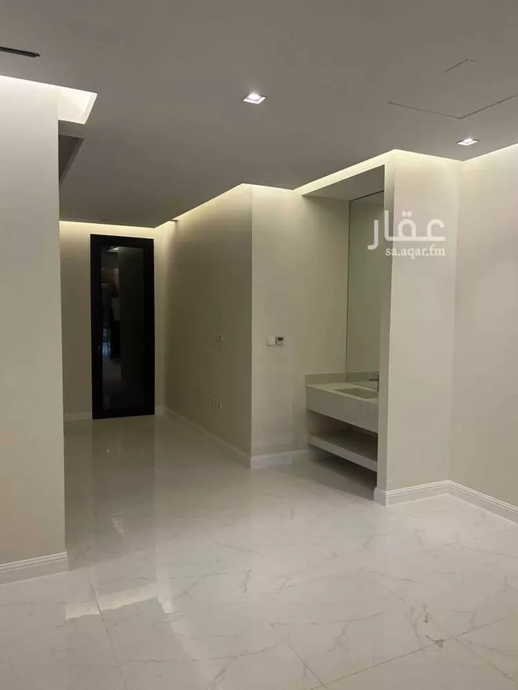 شقة للإيجار في شارع الميناء, حي مغرزات, مدينة الرياض, منطقة الرياض