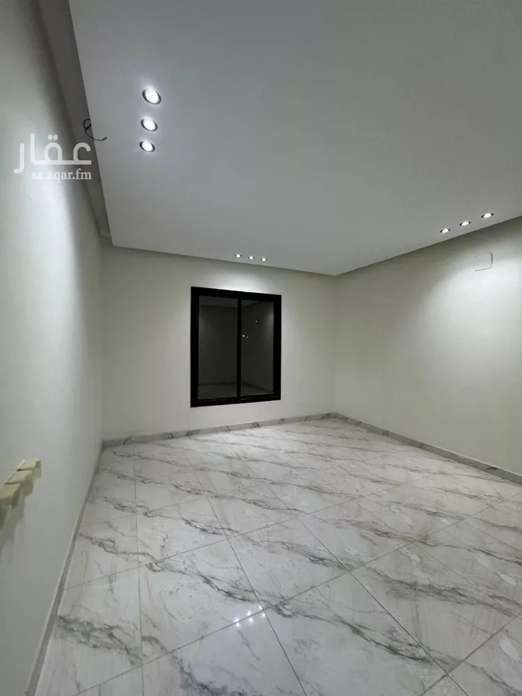 شقة للبيع في شارع طريق العزيزية الفرعي, حي العزيزية, مدينة الرياض, منطقة الرياض صورة 2