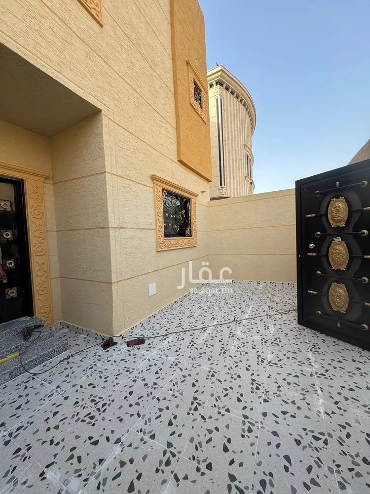 دور للبيع في شارع الجارة, حي الدار البيضاء, مدينة الرياض, منطقة الرياض صورة 3