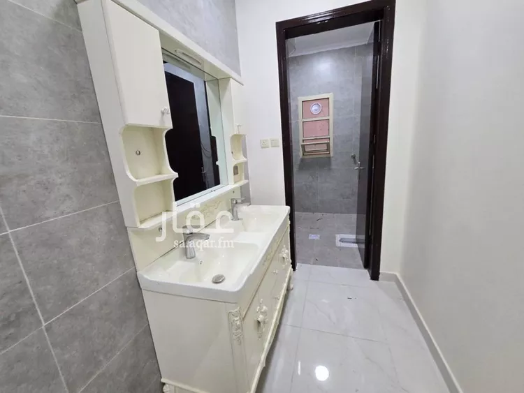 دور للبيع في شارع طريق عرفات, حي الدار البيضاء, مدينة الرياض, منطقة الرياض صورة 2