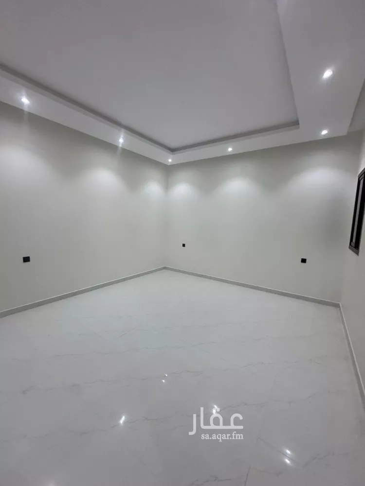 دور للبيع في شارع عرفات, حي الدار البيضاء, مدينة الرياض, منطقة الرياض 9