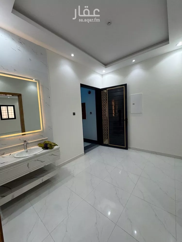 شقة للبيع في شارع عرفات, حي العزيزية, مدينة الرياض, منطقة الرياض صورة 3