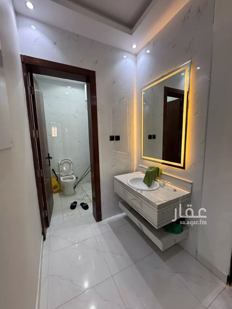 شقة للبيع في شارع عرفات, حي العزيزية, مدينة الرياض, منطقة الرياض صورة 2