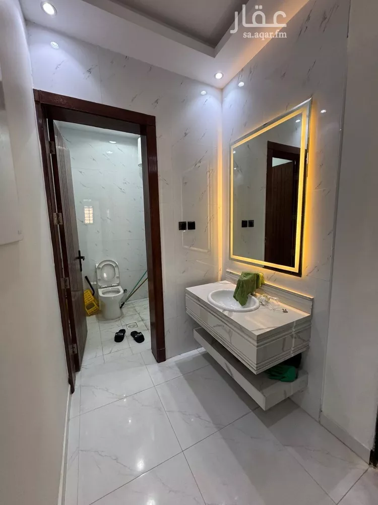 شقة للبيع في شارع عرفات, حي العزيزية, مدينة الرياض, منطقة الرياض صورة 2