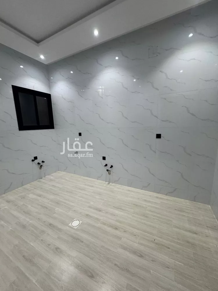 شقة للبيع في شارع طريق عرفات الفرعي, حي الدار البيضاء, مدينة الرياض, منطقة الرياض 8