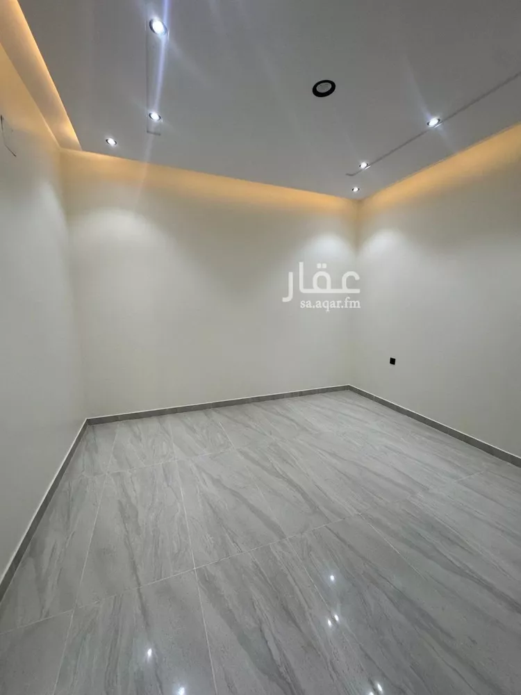 Floor for Sale in Riyadh Ad Dar Al Baida 9