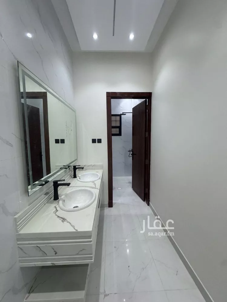 دور للبيع في شارع عرفات, حي الدار البيضاء, مدينة الرياض, منطقة الرياض صورة 5