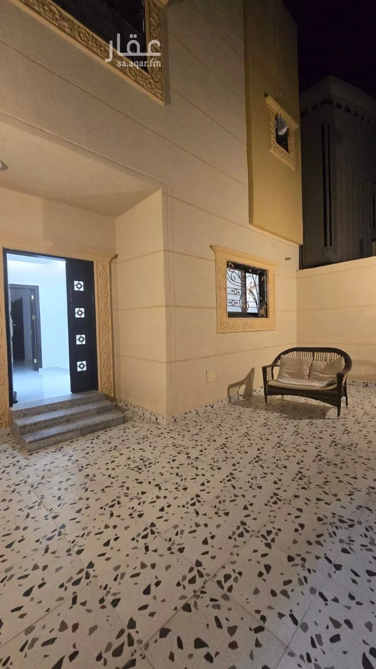 Floor for Rent in Riyadh Ad Dar Al Baida صورة 2