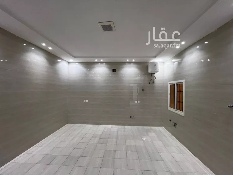 Floor for Sale in Riyadh Ad Dar Al Baida 6