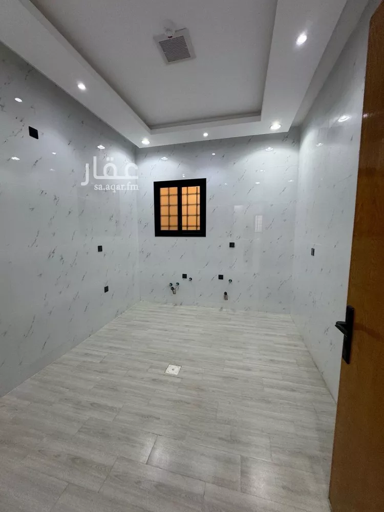 شقة للبيع في شارع عرفات, حي العزيزية, مدينة الرياض, منطقة الرياض 9