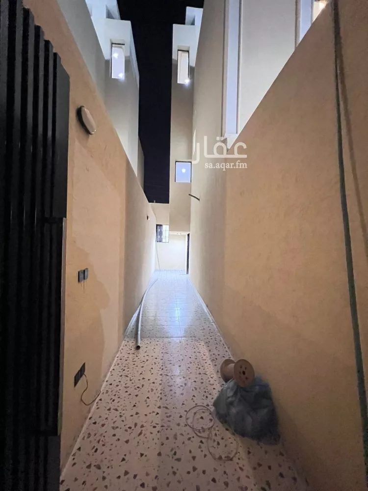 دور للبيع في شارع عرفات, حي الدار البيضاء, مدينة الرياض, منطقة الرياض صورة 3