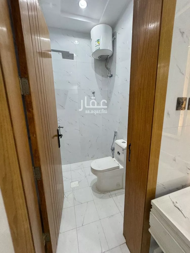 شقة للبيع في شارع عرفات, حي العزيزية, مدينة الرياض, منطقة الرياض 12
