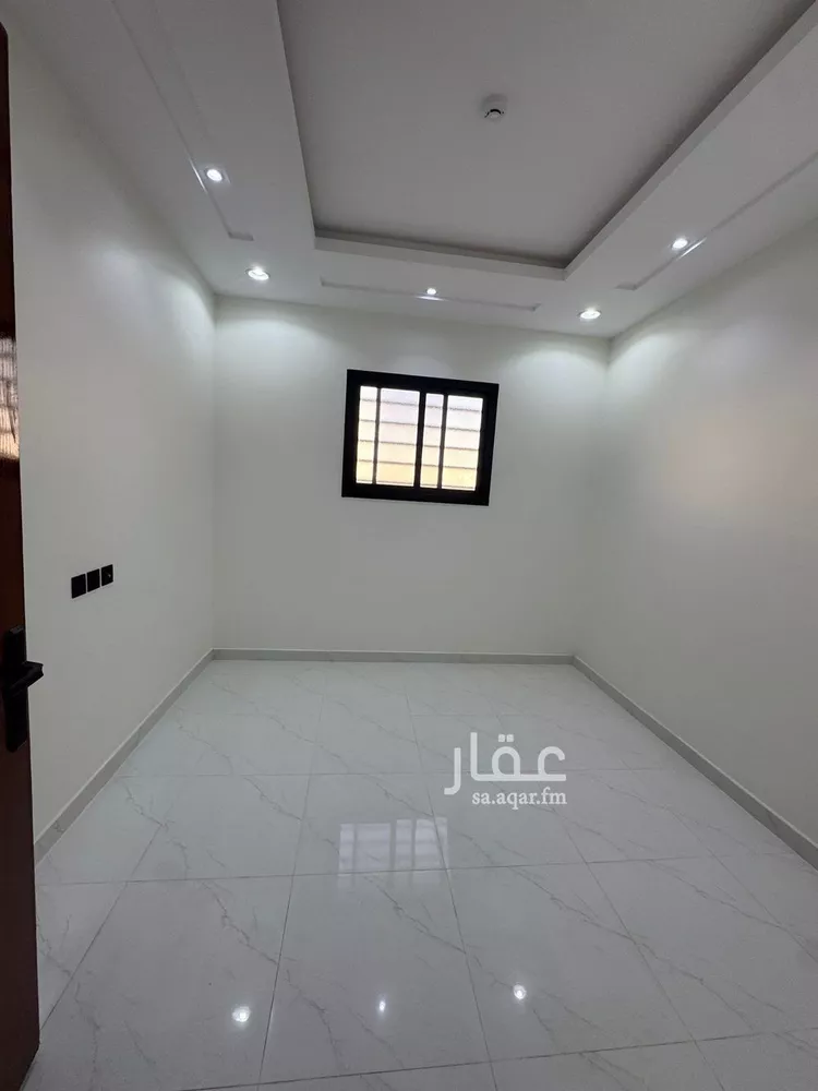 شقة للبيع في شارع عرفات, حي العزيزية, مدينة الرياض, منطقة الرياض